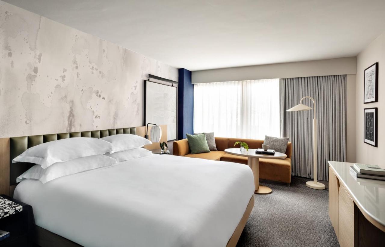 Hotel Kimpton Theta New York - Times Square By Ihg Exteriér fotografie A guest room at the Hotel Zags
